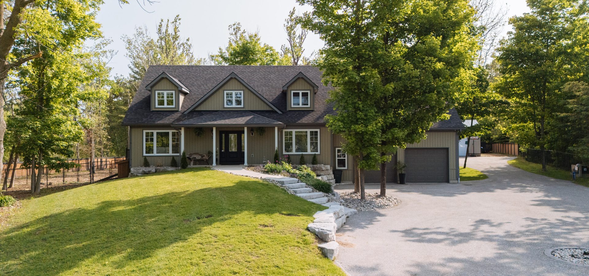 Buy 129 Bass Line, properties for sale in ,  - The Bemmann Team